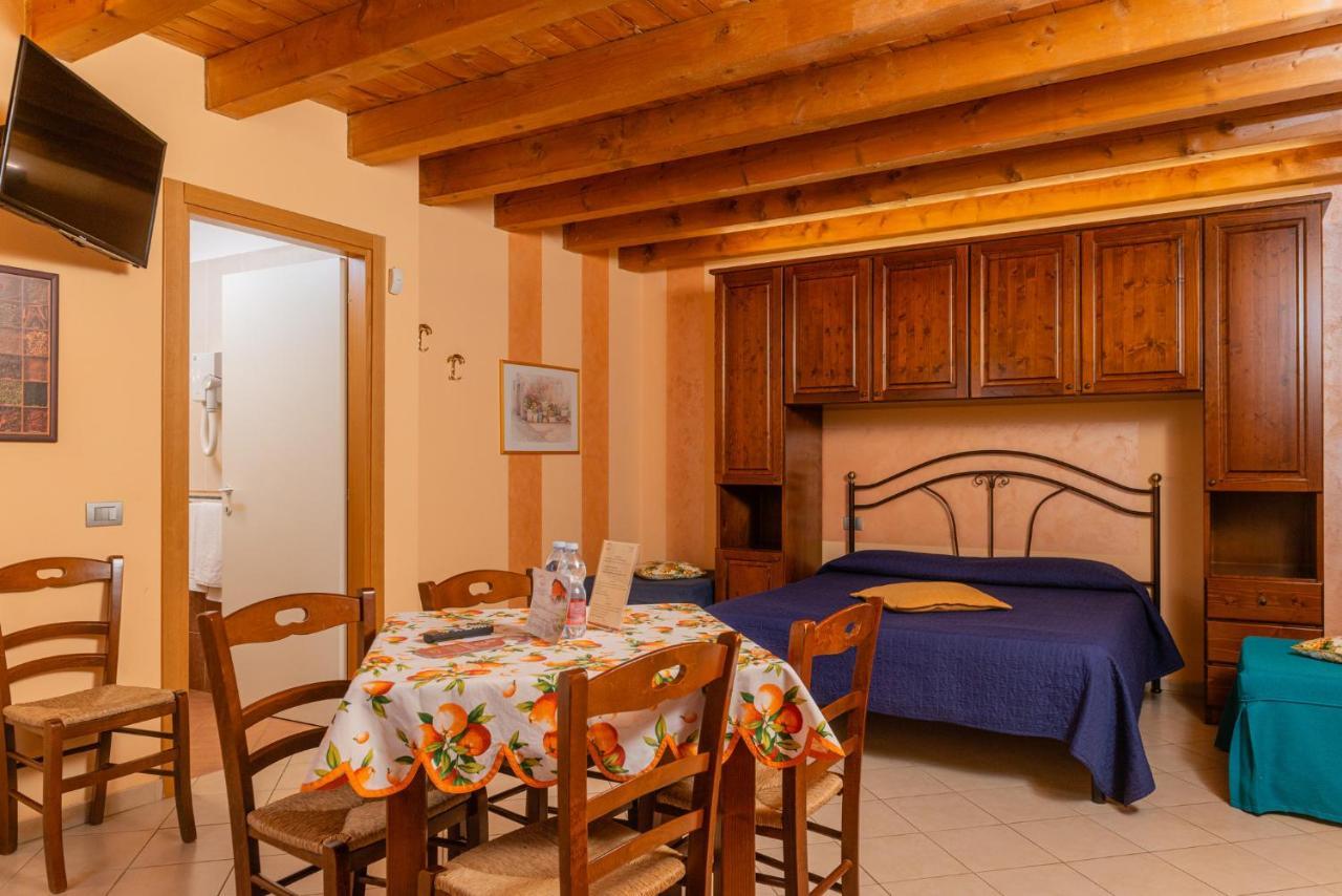Agriturismo Dei Grippi 소나 외부 사진