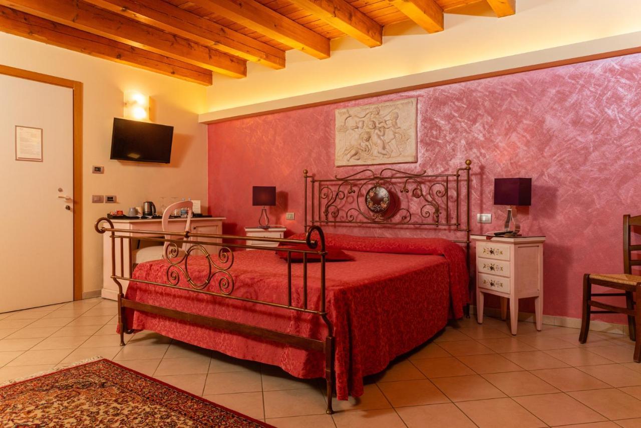 Agriturismo Dei Grippi 소나 외부 사진